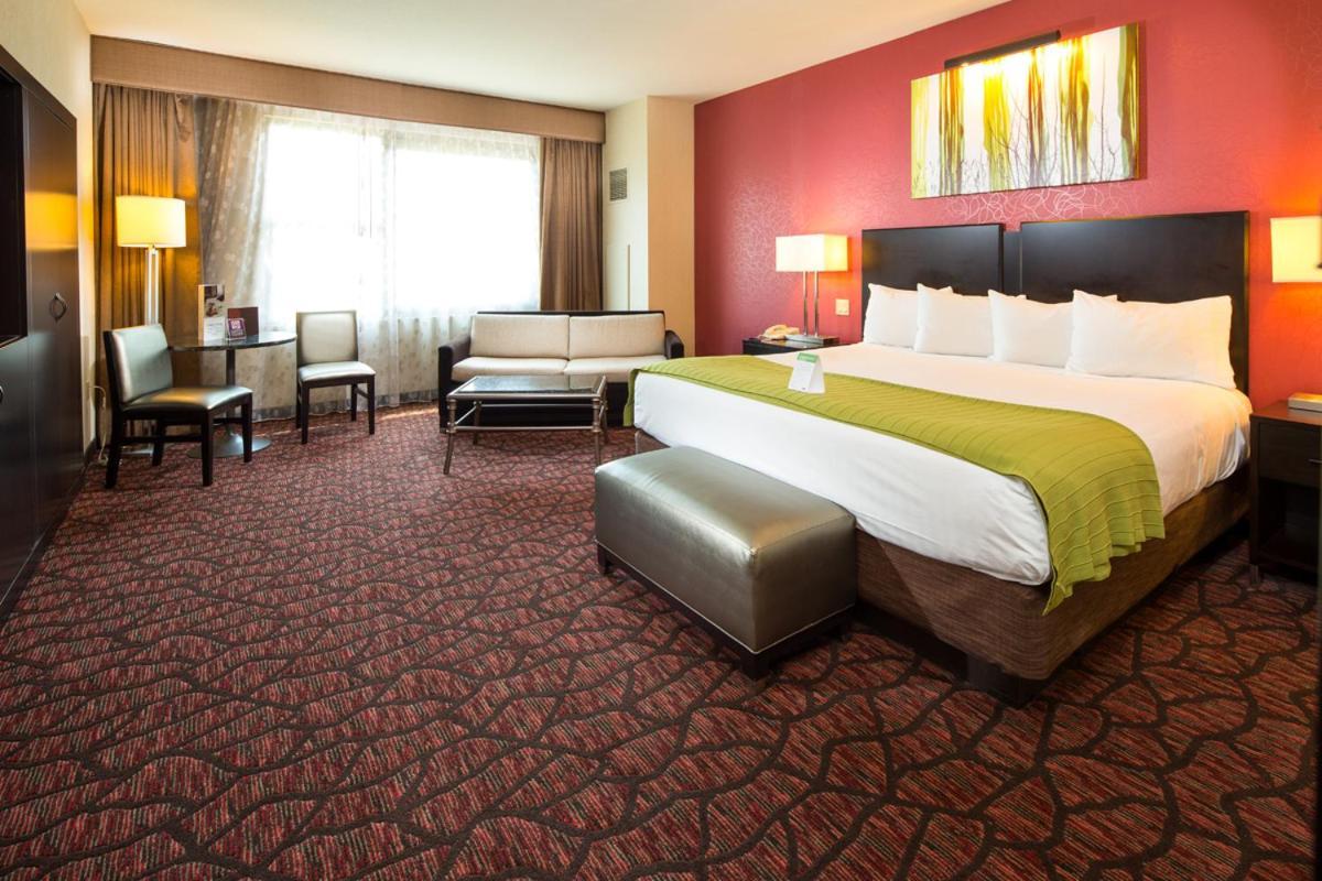 ฮาร์ราส์ เชโรกี คาสิโน รีสอร์ต Hotel เชอโรคี ภายนอก รูปภาพ